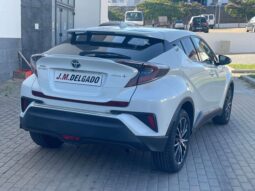 Toyota C-HR 1.8 Hybrid Exclusive + P Luxury completo