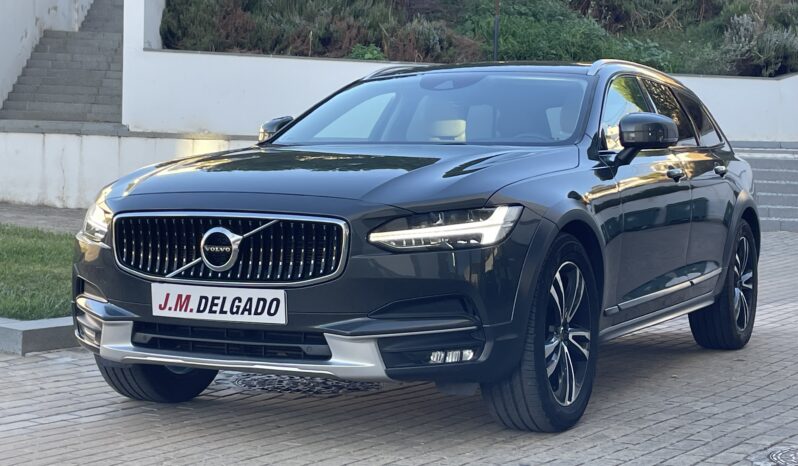Volvo V90 Cross Country 2.0 D4 AWD Geartronic completo