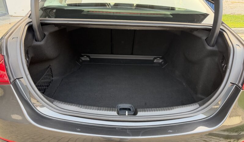 Mercedes-Benz C-Klasse C 220 d Mild-Hybrid Avantgarde completo