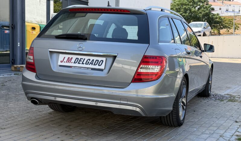 Mercedes-Benz C 220 Cdi Avantgarde completo