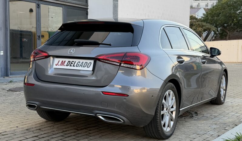 Mercedes-Benz A 180d Progressive completo