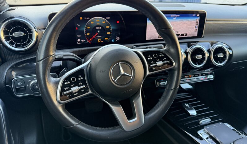 Mercedes-Benz A 180d Progressive completo