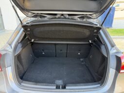 Mercedes-Benz A 180d Progressive completo