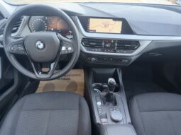BMW 116 d Corporate Edition completo