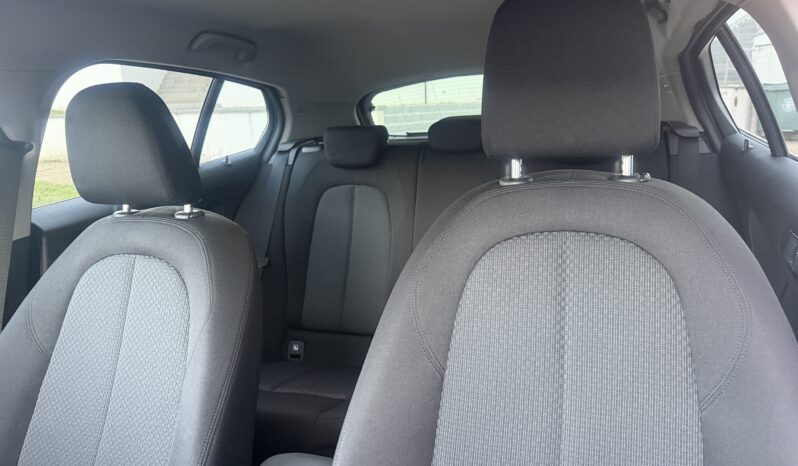 BMW 116 d Corporate Edition completo
